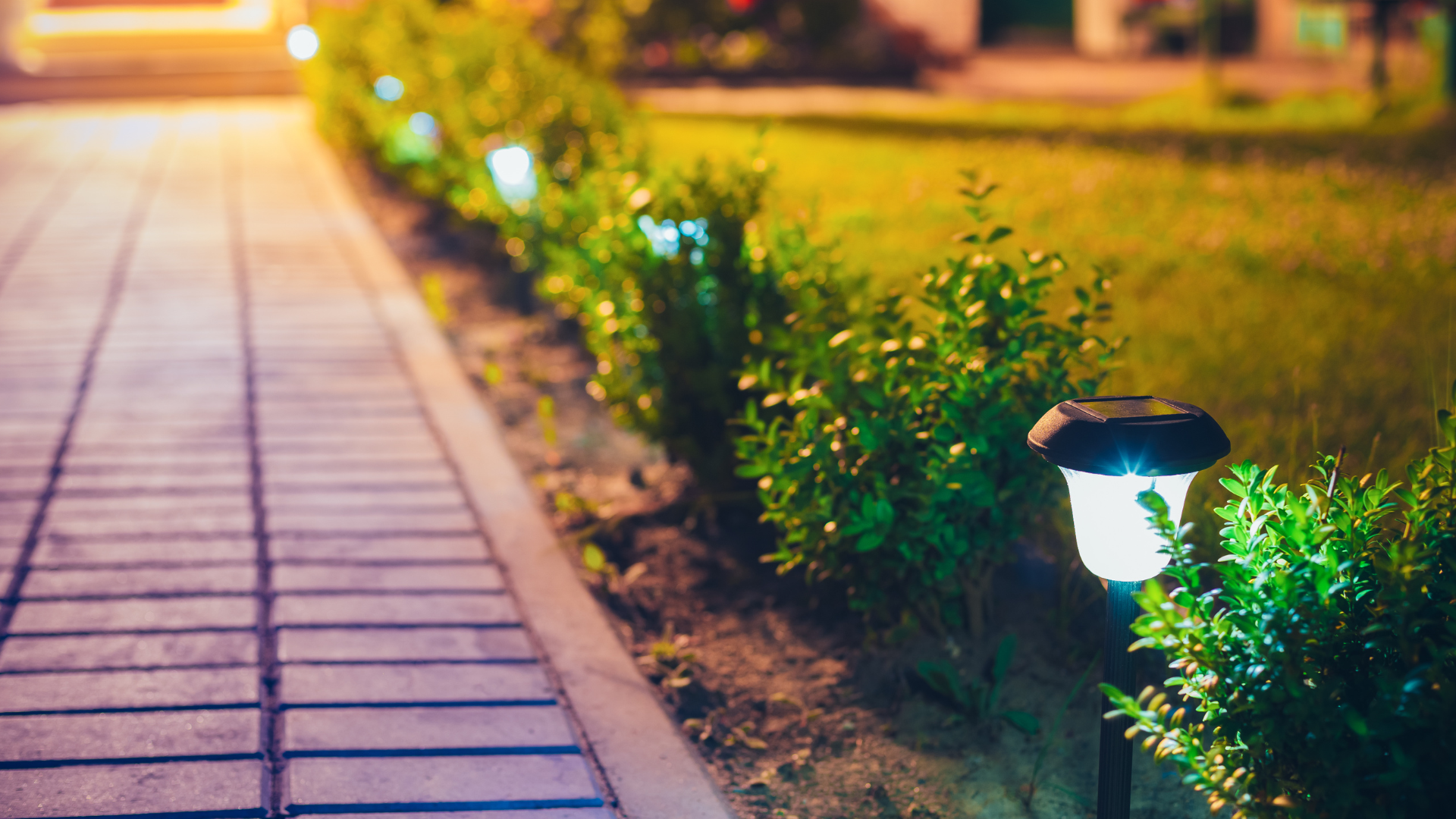 Solar Powered Architectural Lights